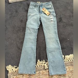 LEVIS High rise bootcut jeans